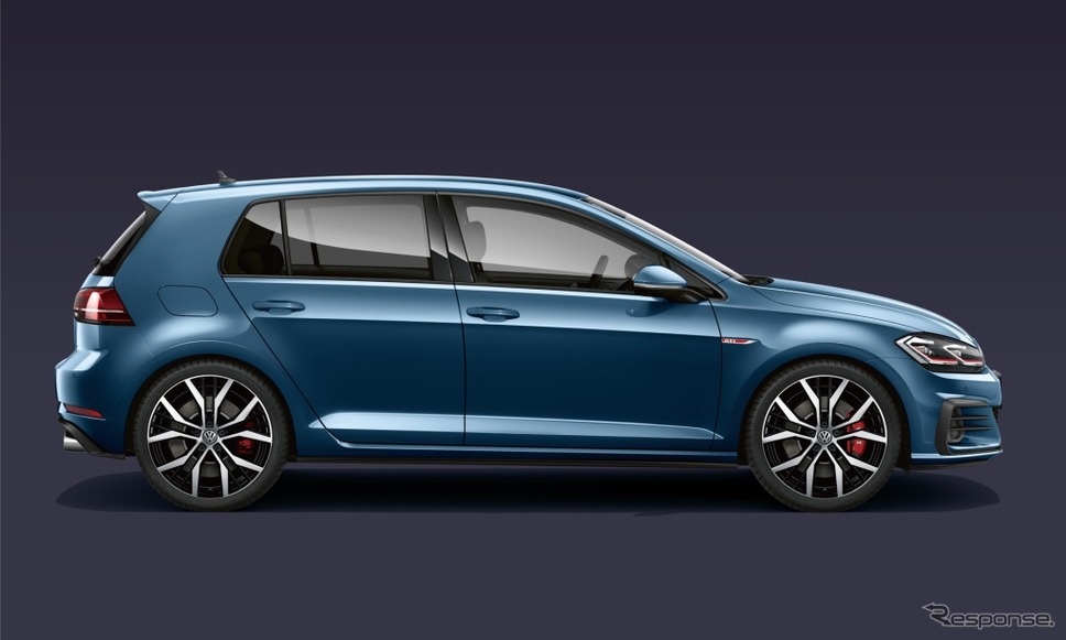 VW ゴルフGTI パフォーマンス(ダークアイアンブルーメタリック)