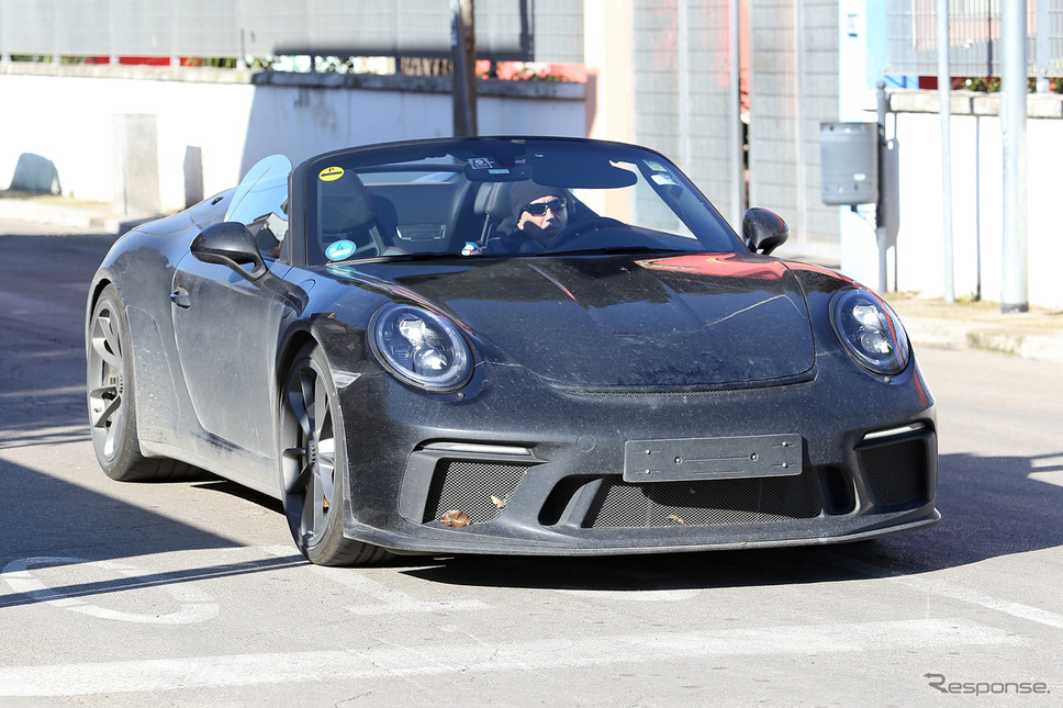 ポルシェ 911 スピードスター 市販型スクープ写真《APOLLO NEWS SERVICE》