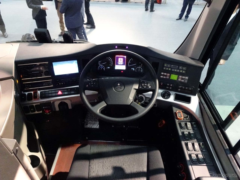 エアロクィーンの運転席