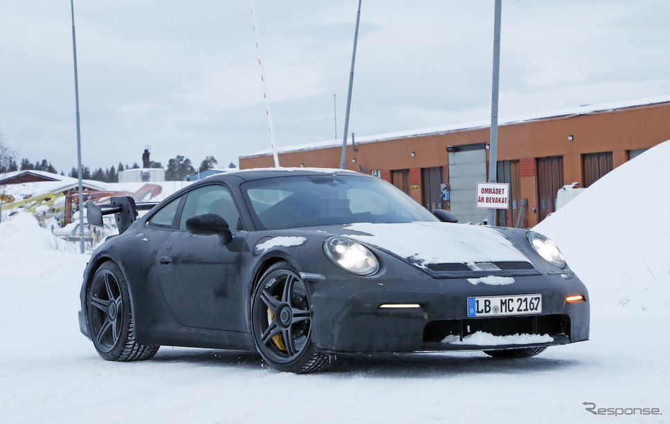 ポルシェ 911 GT3 スクープ写真《APOLLO NEWS SERVICE》
