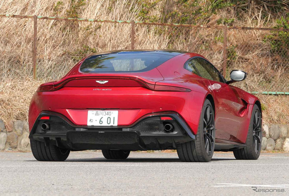 アストンマーティン ヴァンテージ 新型撮影 中村孝仁
