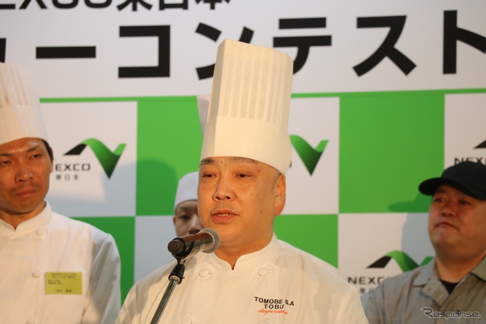 素材に恵まれた茨城で仕事ができることが悦び、今回の受賞は地元茨城に対する評価と話す、東武食品サービス(株)の菅沼料理長。《撮影 中込健太郎》