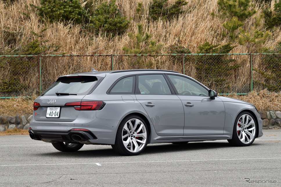 アウディ RS4アバント 新型《撮影 雪岡直樹》