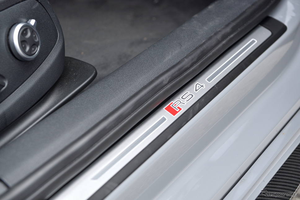 アウディ RS4アバント 新型《撮影 雪岡直樹》
