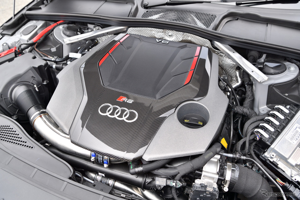 アウディ RS4アバント 新型《撮影 雪岡直樹》