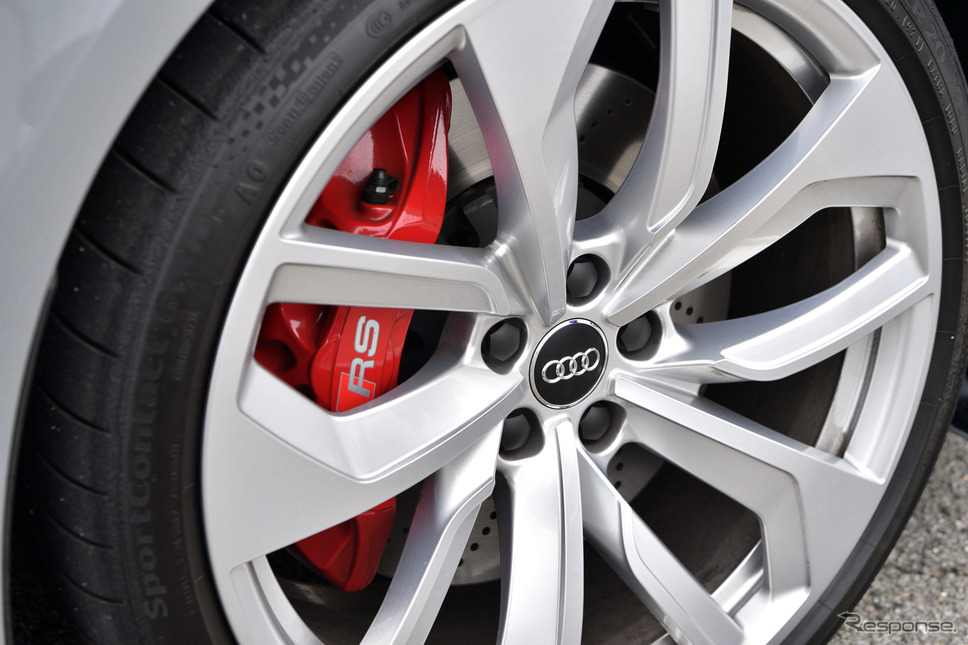 アウディ RS4アバント 新型《撮影 雪岡直樹》