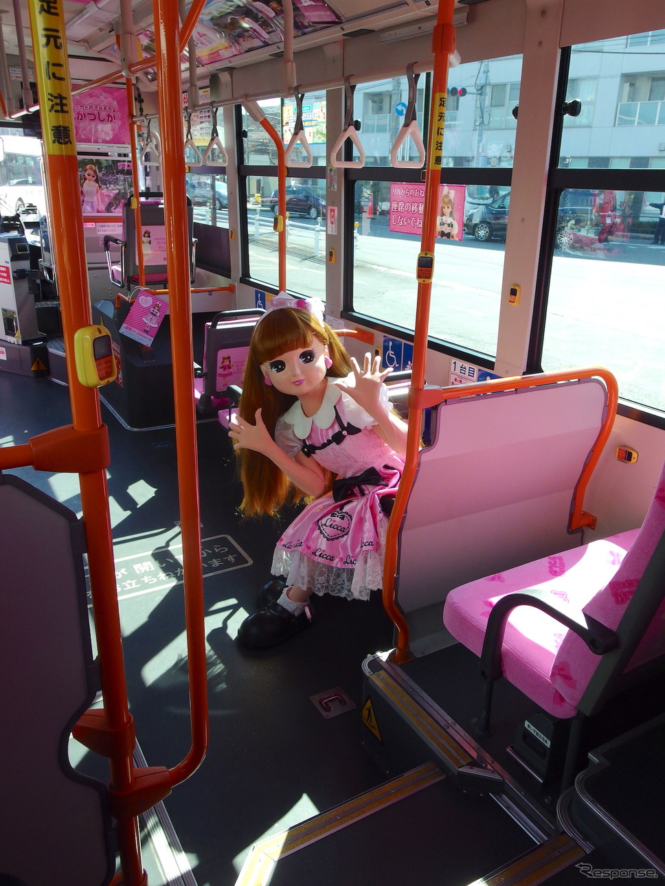 リカちゃん《撮影 高木啓》