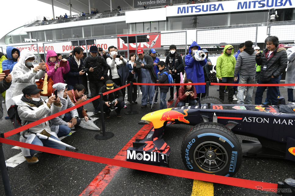 モースポフェス2019鈴鹿 グリッドウォーク・GPスクエア《撮影 雪岡直樹》
