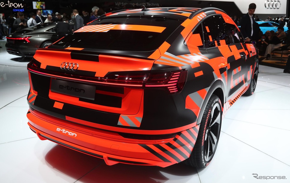 アウディ e-tron スポーツバックのプロトタイプ(ジュネーブモーターショー2019)