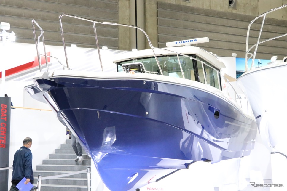 ヤンマーのEX30Bの展示艇にもフレキシチークが採用されていた。《撮影 中込健太郎》