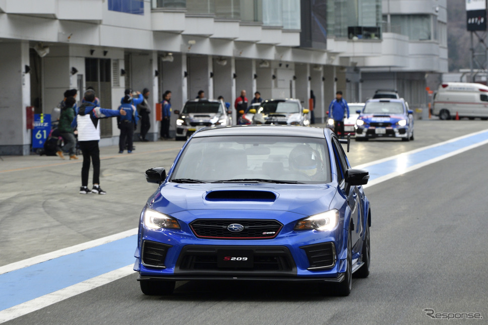 WRX STI S209《撮影 雪岡直樹》