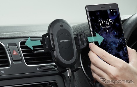 自動運転レベル3でのスマホ操作が解禁へ(参考画像)
