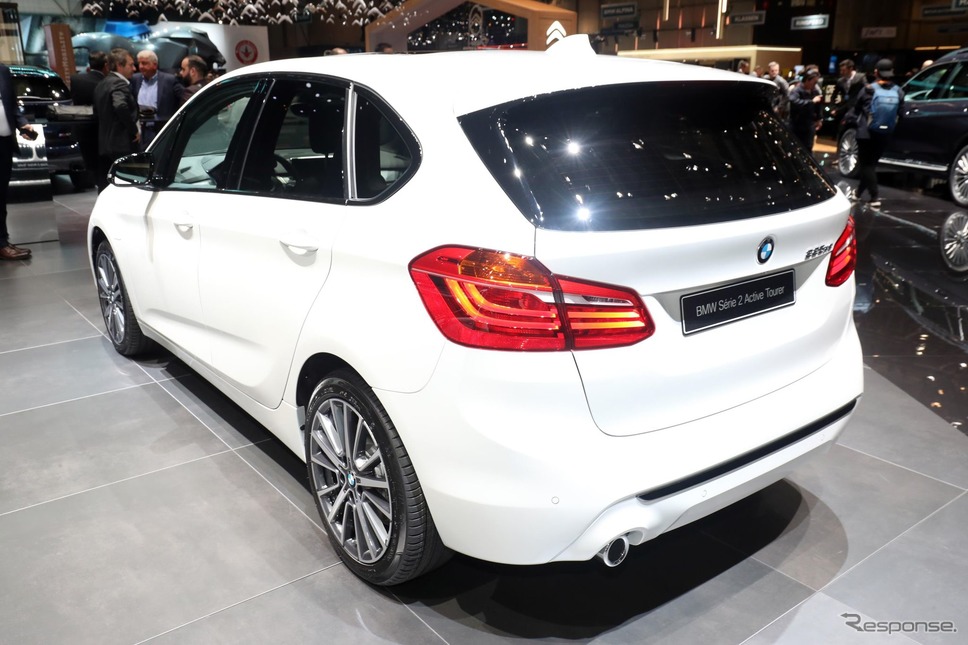 BMW 2シリーズ アクティブ ツアラーのPHV「225xe」の改良モデル(ジュネーブモーターショー2019)