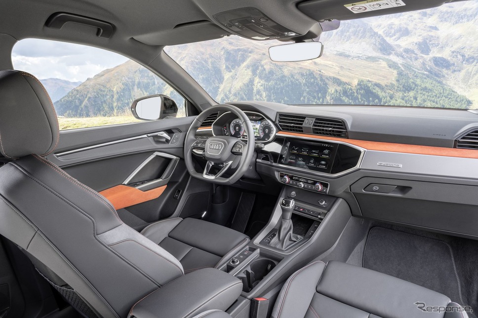 アウディQ3新型(参考画像)