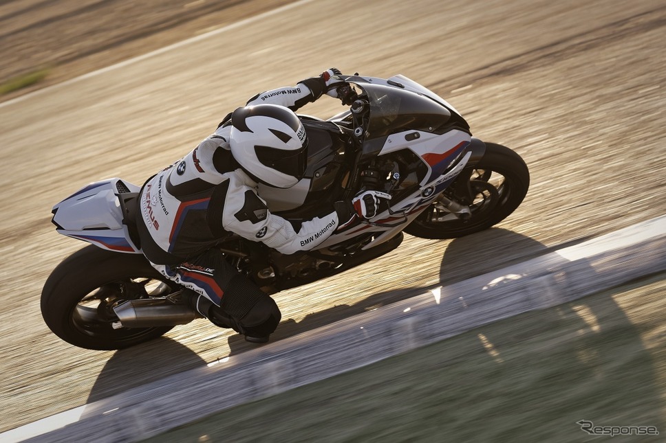 BMW S1000RR 新型