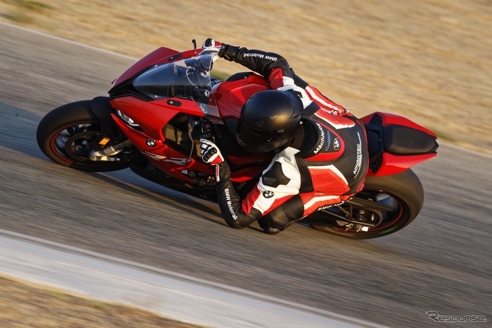 BMW S1000RR 新型