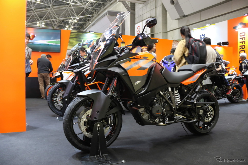 KTM 790アドベンチャー および アドベンチャーR を日本初披露…東京モーターサイクルショー2019《撮影 先川 知香》