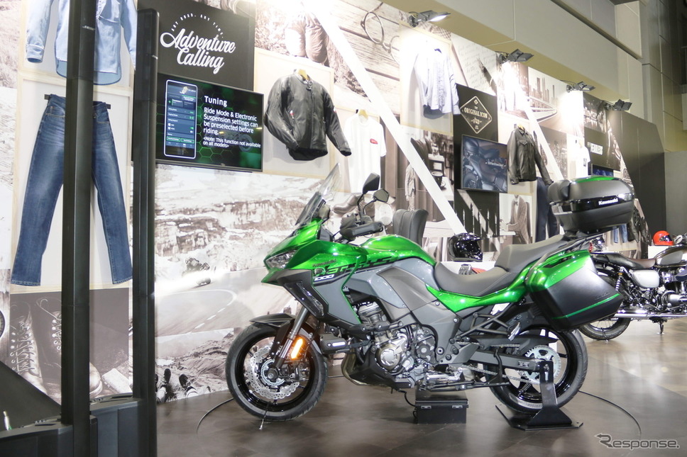 カワサキ(東京モーターサイクルショー2019)《撮影 先川知香》