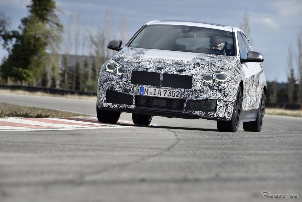 BMW 1シリーズ 新型の開発プロトタイプ