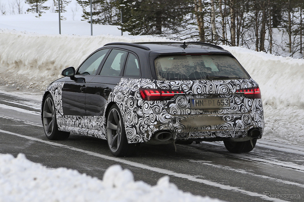 アウディ RS4アバント 改良新型(スクープ写真)《APOLLO NEWS SERVICE》