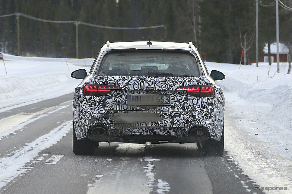 アウディ RS4アバント 改良新型(スクープ写真)《APOLLO NEWS SERVICE》