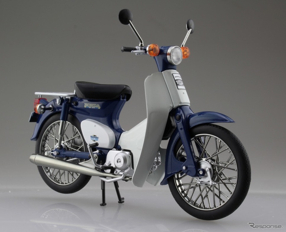 アオシマ 完成品バイクシリーズ ホンダ スーパーカブ（グリーン）※製品画像は試作品のため、実際の商品とは異なる箇所があります