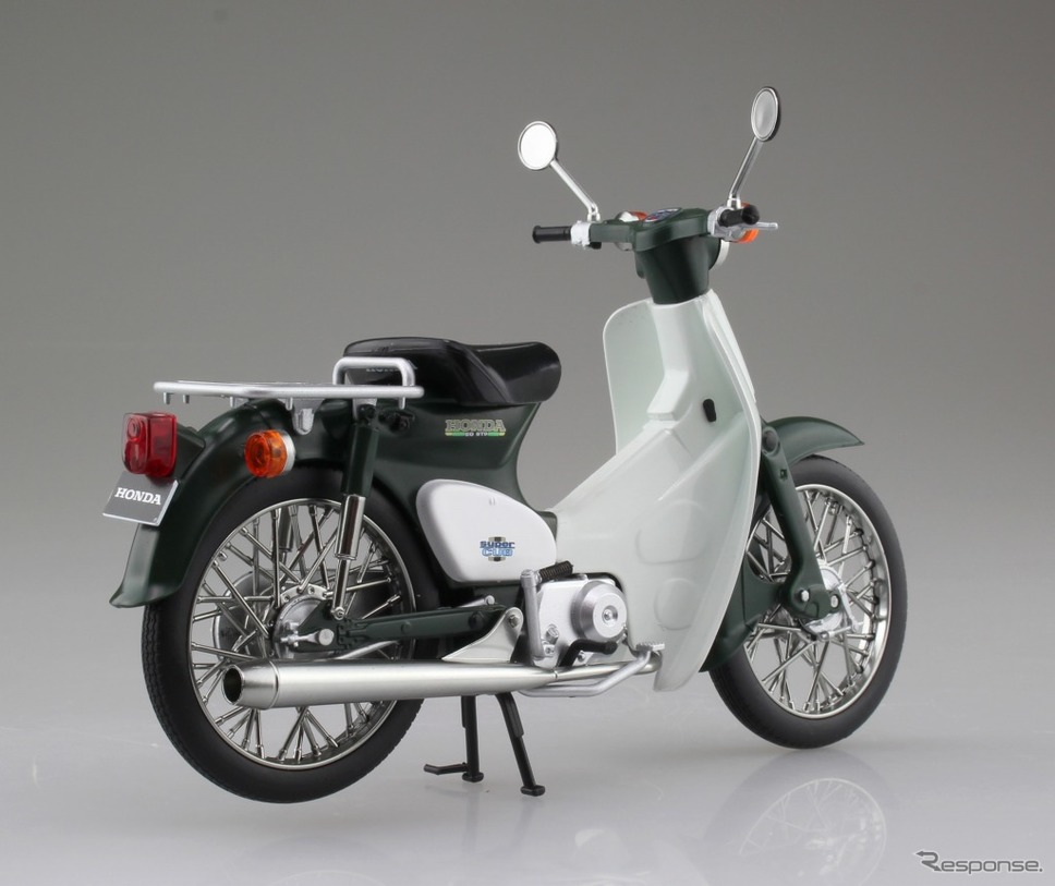 アオシマ 完成品バイクシリーズ ホンダ スーパーカブ（グリーン）※製品画像は試作品のため、実際の商品とは異なる箇所があります