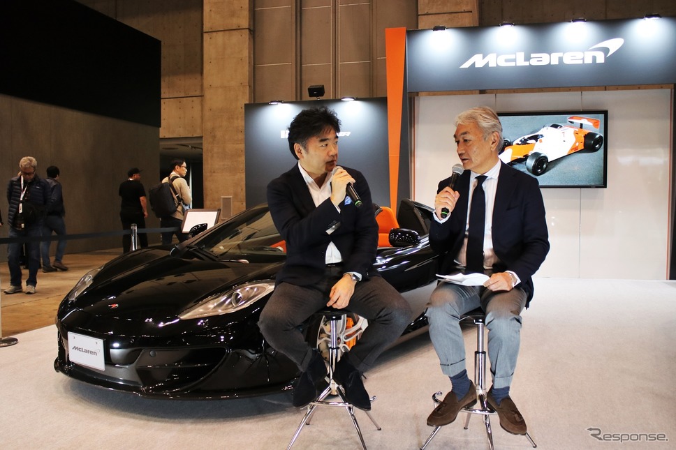 オートモビルカウンシル事務局共同代表加藤哲也氏(右)とマクラーレンオートモーティブ日本支社代表正本嘉宏氏(左)《撮影 内田俊一》