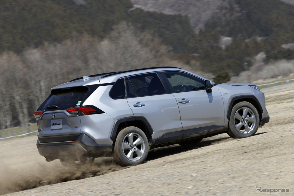 トヨタ RAV4 新型《撮影 小林岳夫》