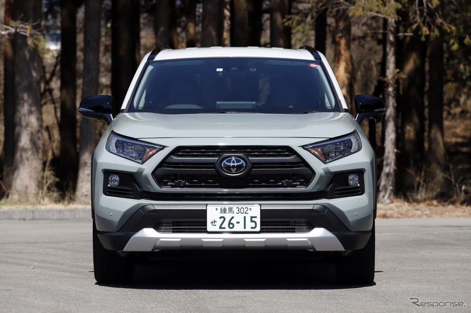 トヨタ RAV4 Adventure《撮影 小林岳夫》