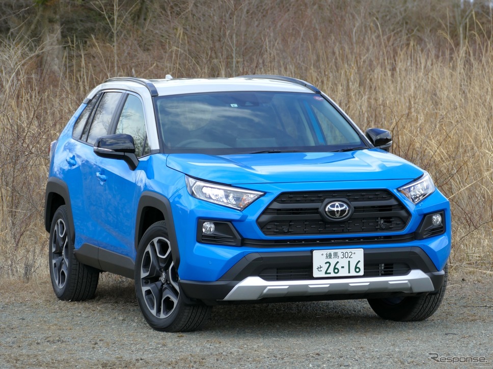トヨタ RAV4 Adventure《撮影 島崎七生人》
