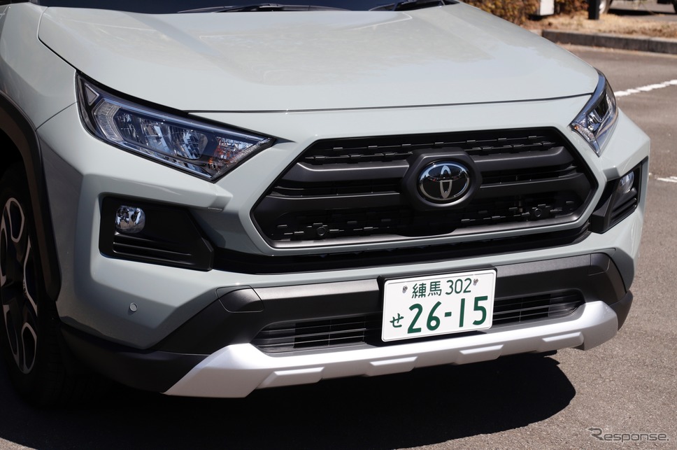 トヨタ RAV4 Adventure(アドベンチャー)《撮影 小林岳夫》