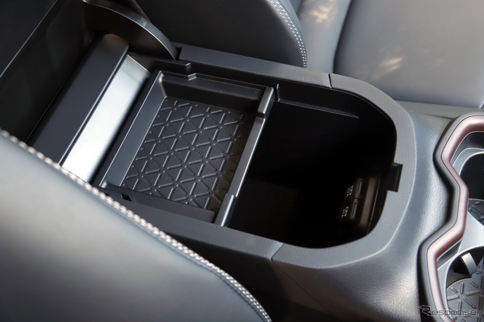 トヨタ RAV4 HYBRID G《撮影 小林岳夫》