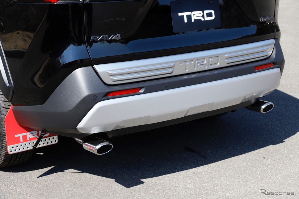 トヨタ RAV4 Adventure TRD Field Monster（フィールド・モンスター）《撮影 小林岳夫》