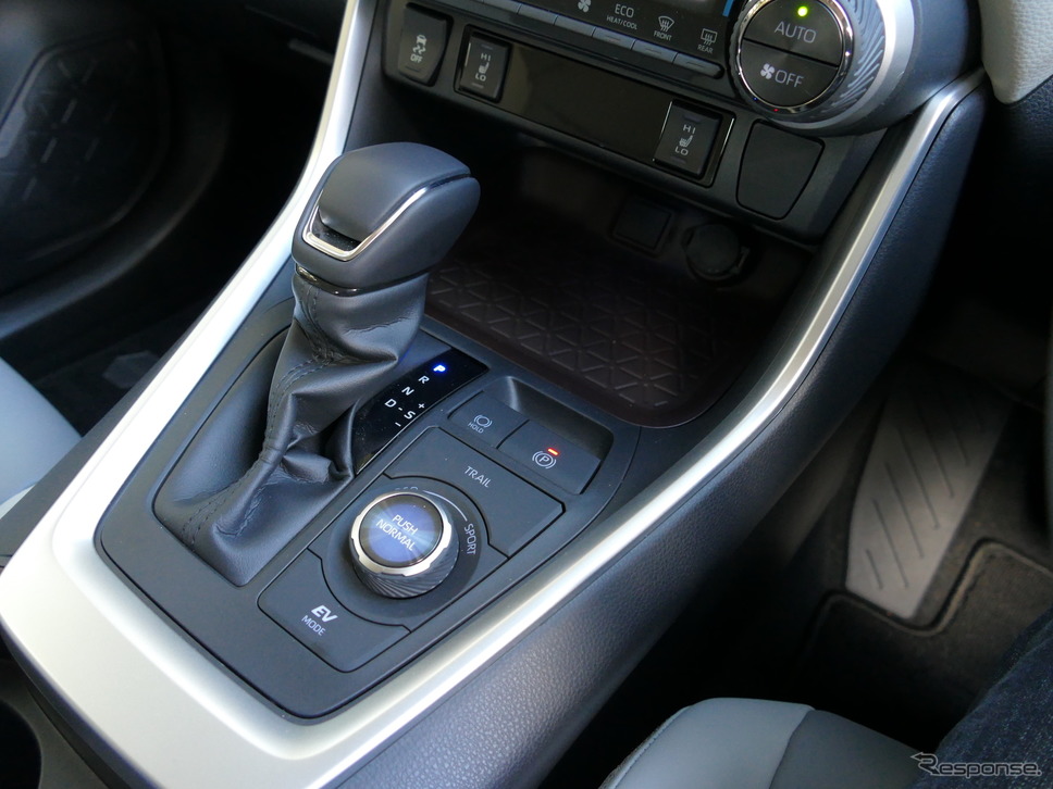 トヨタ RAV4 HYBRID G《撮影 島崎七生人》