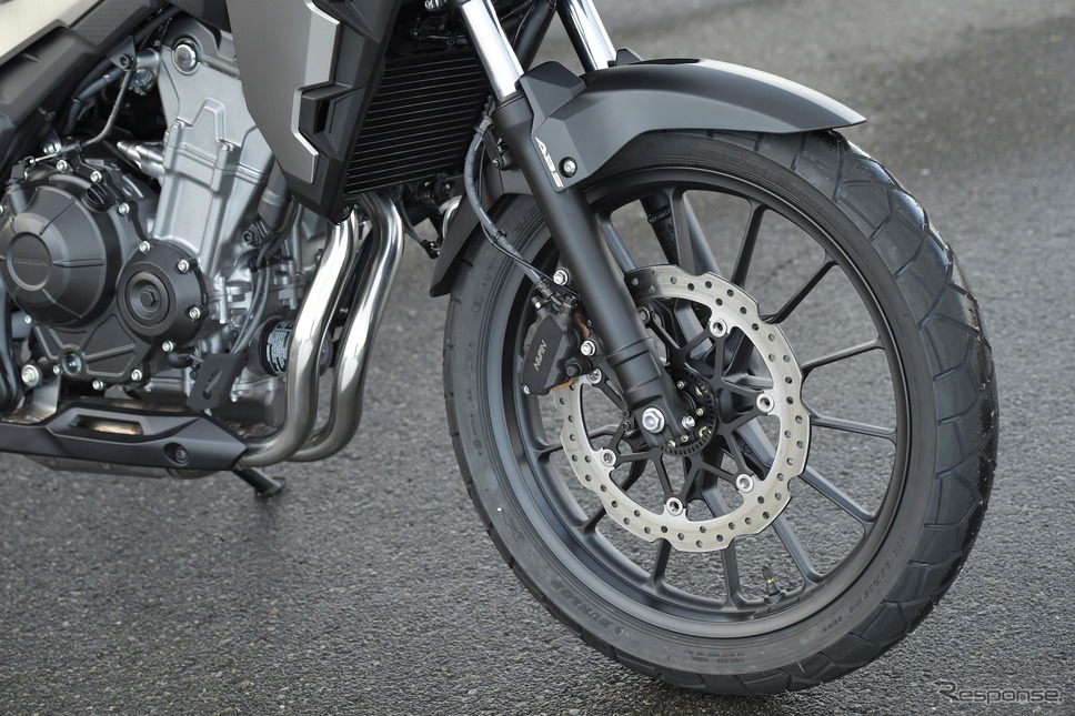 ホンダ 400X 新型《画像 ホンダモーターサイクルジャパン》