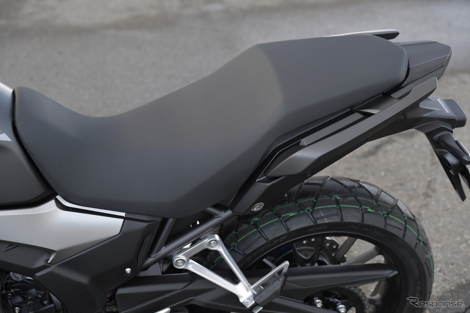 ホンダ 400X 新型《画像 ホンダモーターサイクルジャパン》