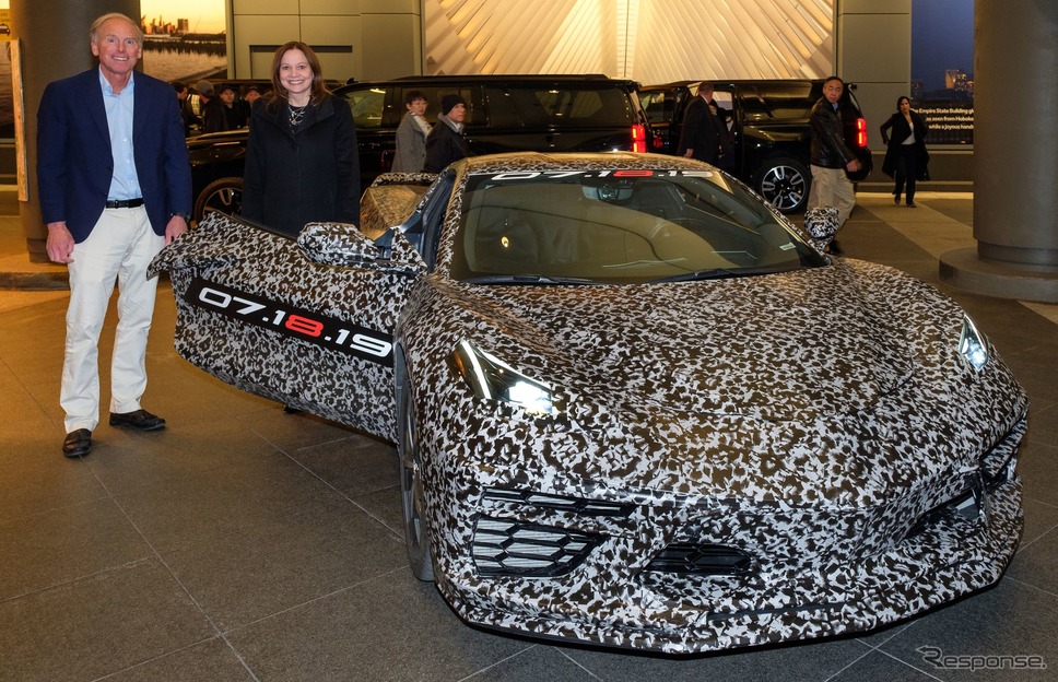 シボレー・コルベット次期型の開発プロトタイプ車両