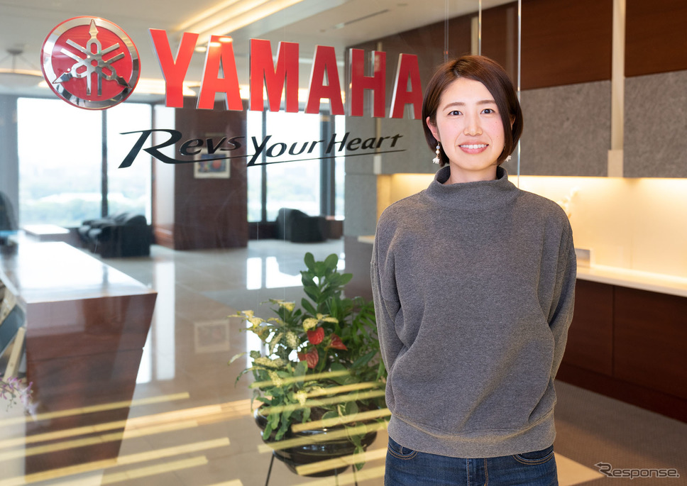 ヤマハ・ライディング・アカデミー、インストラクター伊集院忍さん《撮影 稲垣純也》