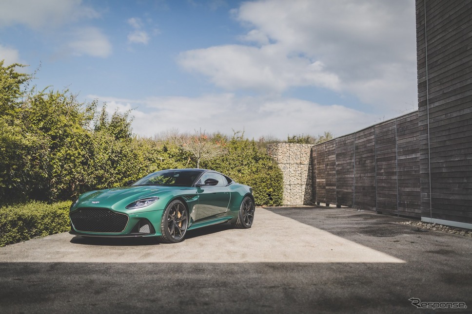 アストンマーティン DBS スーパーレッジェーラ の DBS 59
