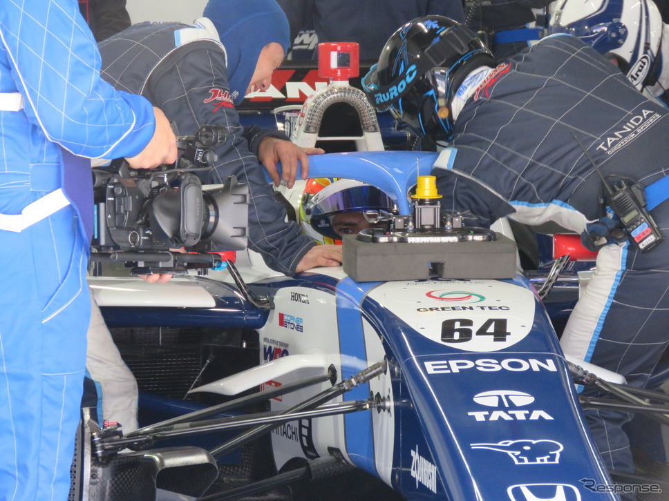 #64 パロウは惜しくも予選2位。決勝で“再逆転”を狙う。《撮影 遠藤俊幸》