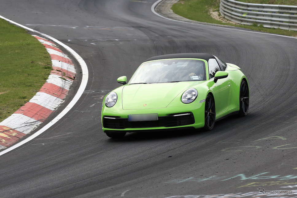 ポルシェ 911タルガ 新型プロトタイプ(スクープ写真)《APOLLO NEWS SERVICE》