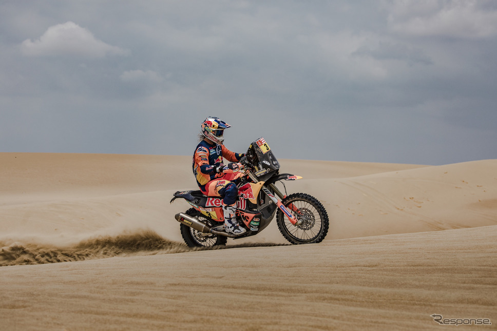 南米のペルーで開催された2019年ダカールラリーの模様。《写真提供 Red Bull》