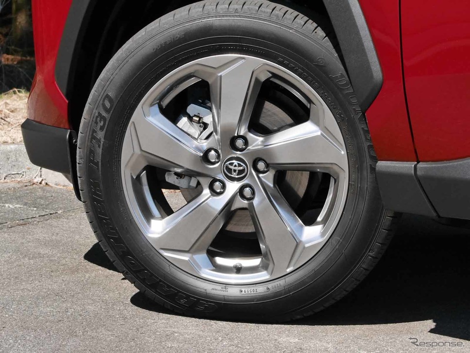 トヨタ RAV4ハイブリッド 新型撮影 中村孝仁