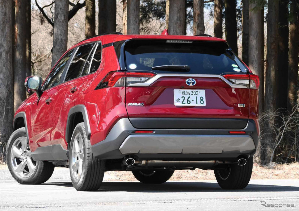 トヨタ RAV4ハイブリッド 新型撮影 中村孝仁