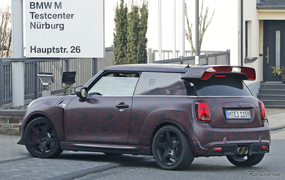 MINI JCW GP スクープ写真《APOLLO NEWS SERVICE》
