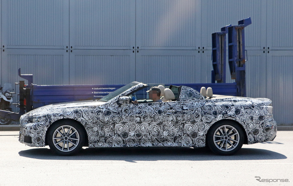 BMW 4シリーズカブリオレ スクープ写真《APOLLO NEWS SERVICE》