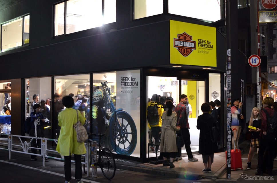 「SEEK for FREEDOM」HARLEY-DAVIDSON×GraphersRock -Exhibition《撮影 青木タカオ》