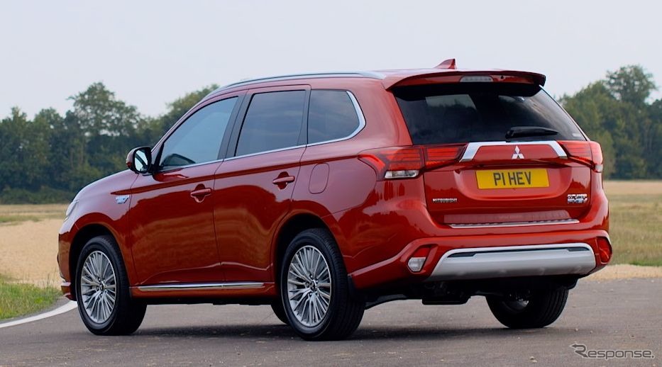 三菱 アウトランダー PHEVの2019年モデル(欧州仕様)《photo: Mitsubishi Motors》