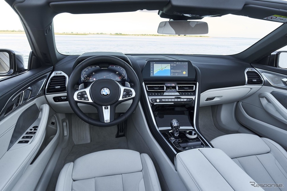 BMW 8シリーズコンバーチブル(M850i xDriveコンバーチブル)《画像 BMW》